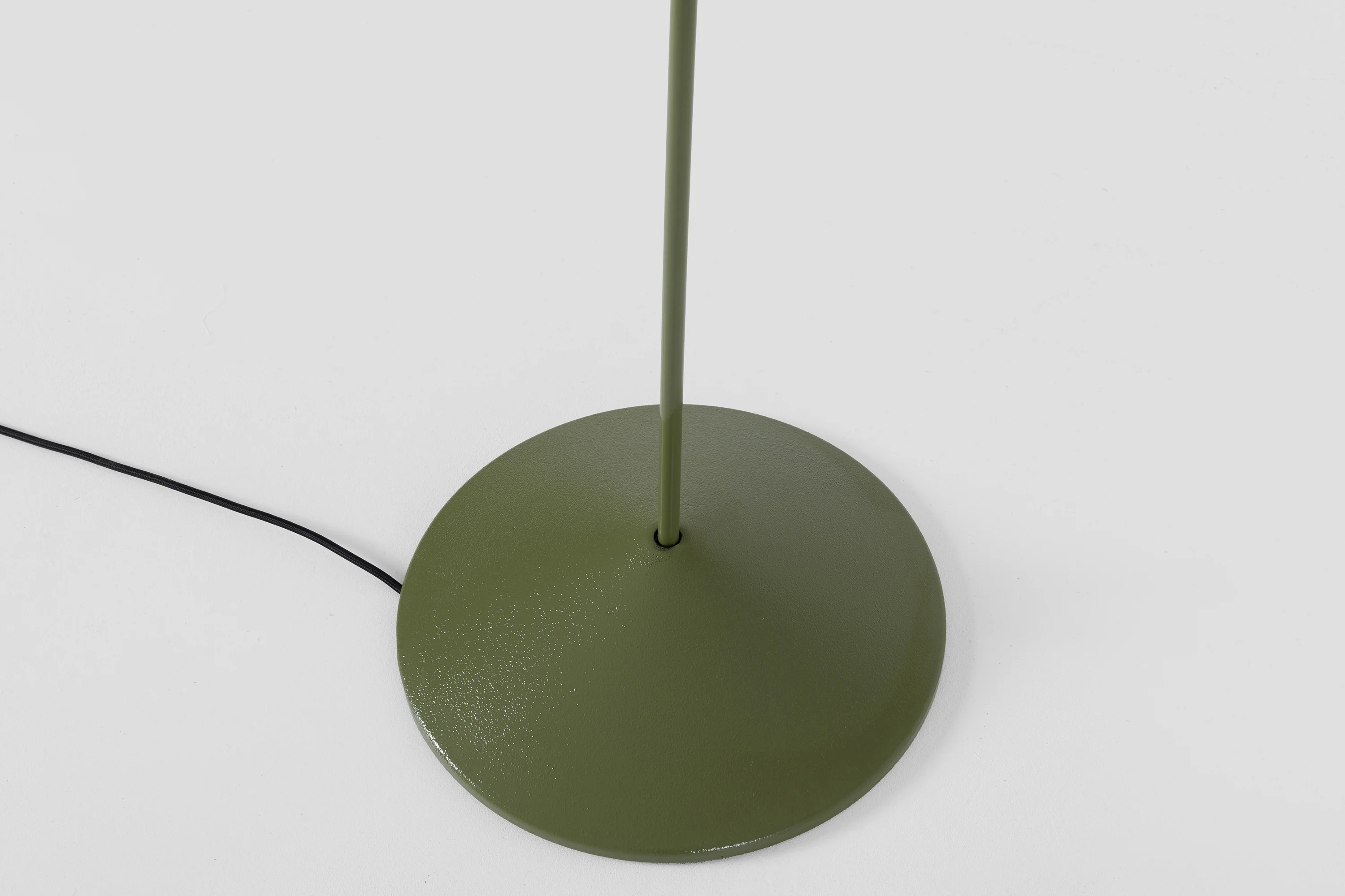 Boyd Floor Lamp Moss - Image 4