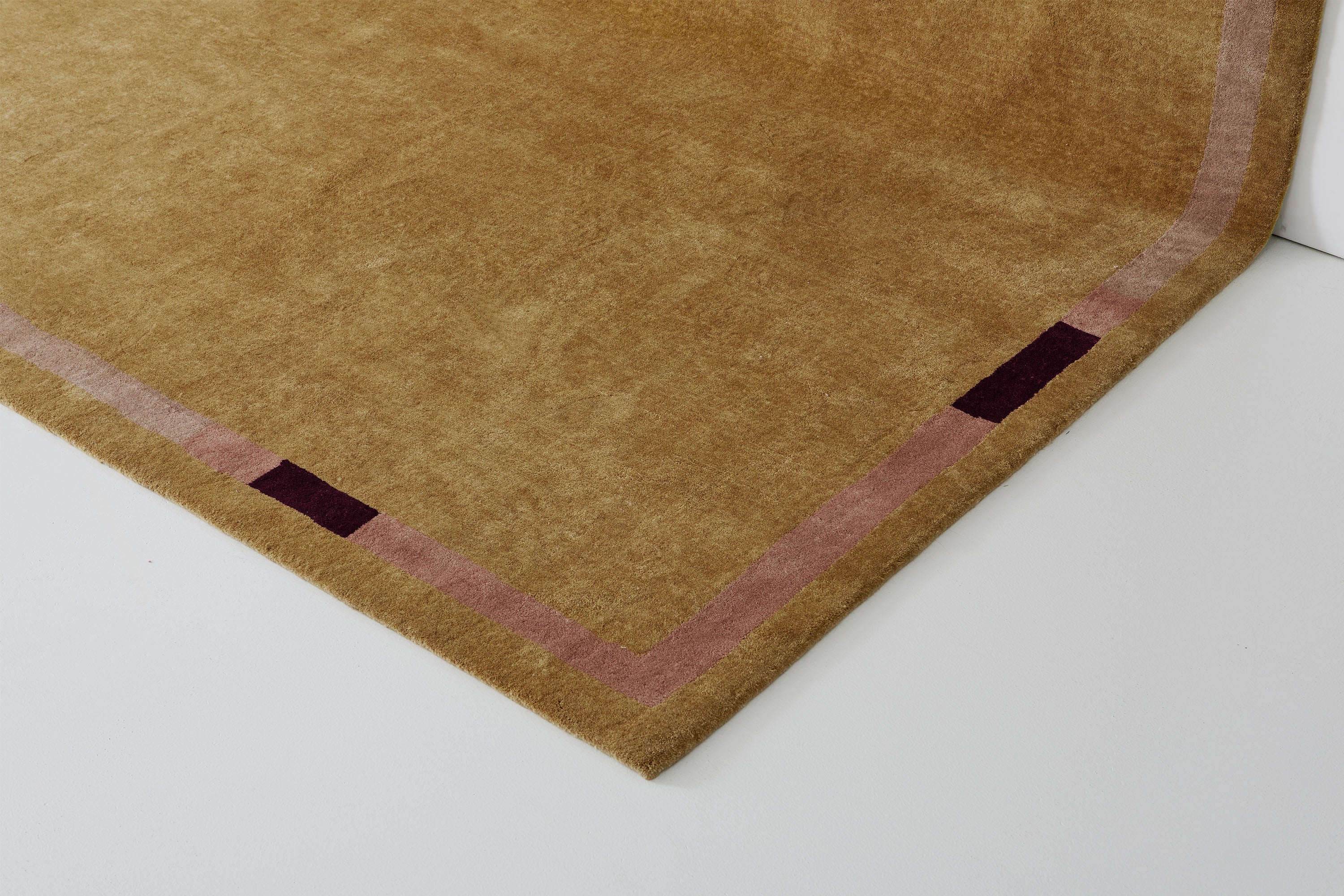 Maeve Cedar - Image 6