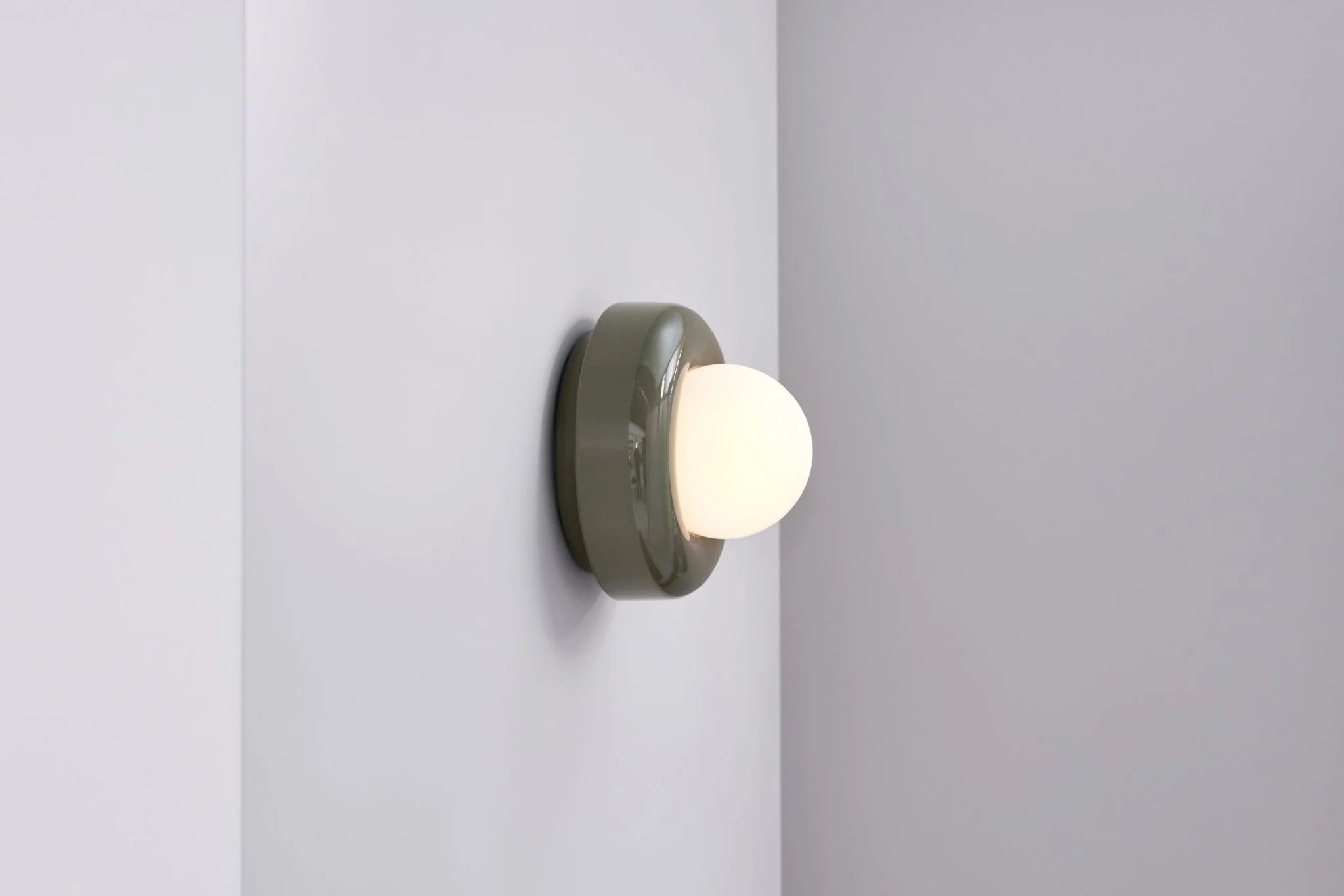 Nelly Wall Light Olive - Image 3