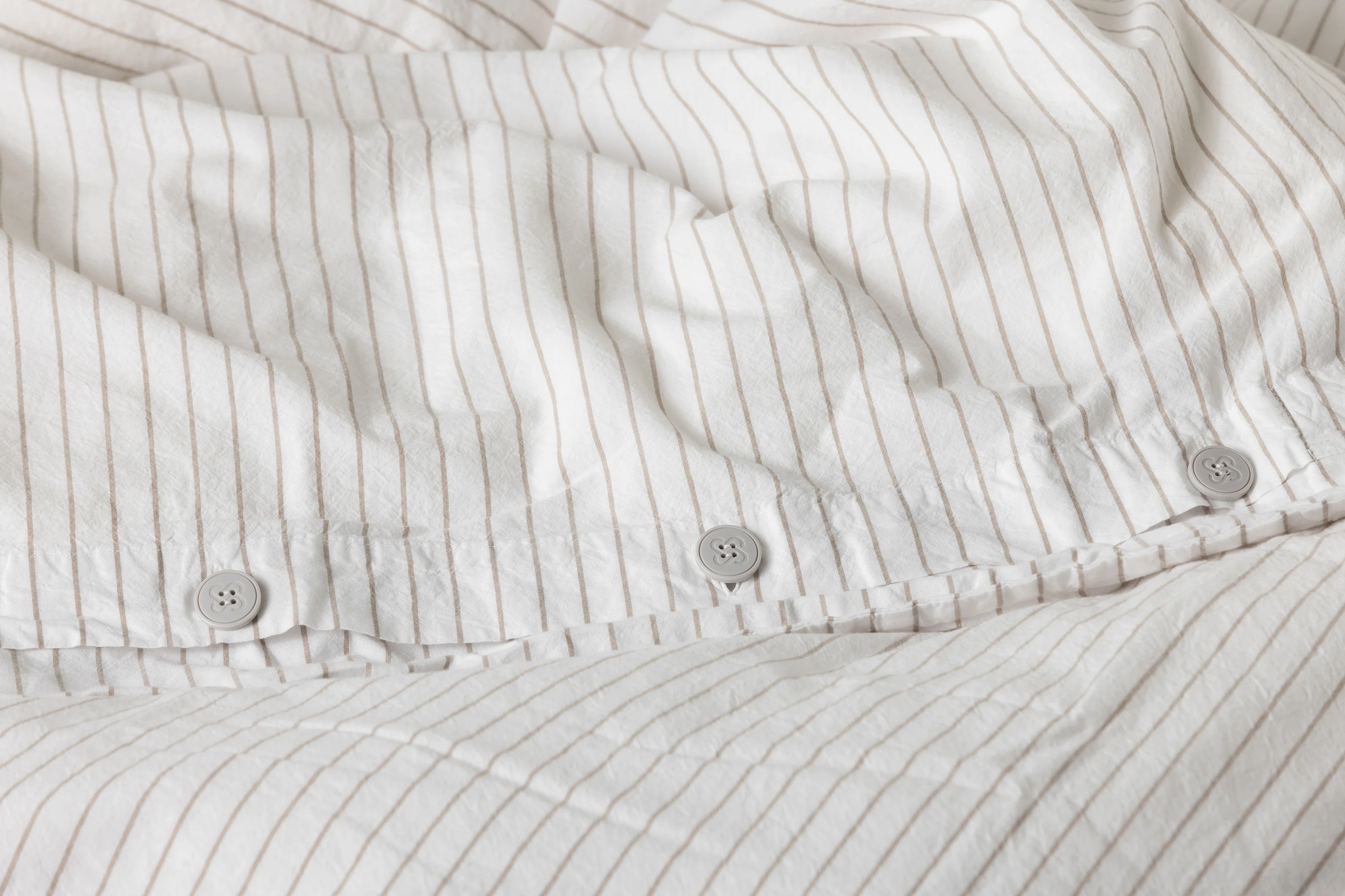 Stonewash Cotton Pinstripe Mocha - Image 3
