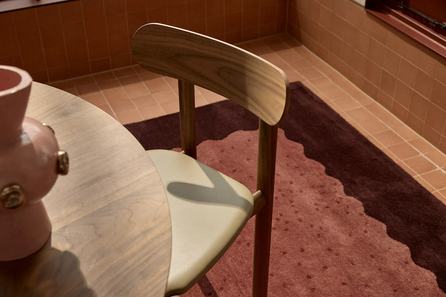 Uma Rug Ruby - Image 2